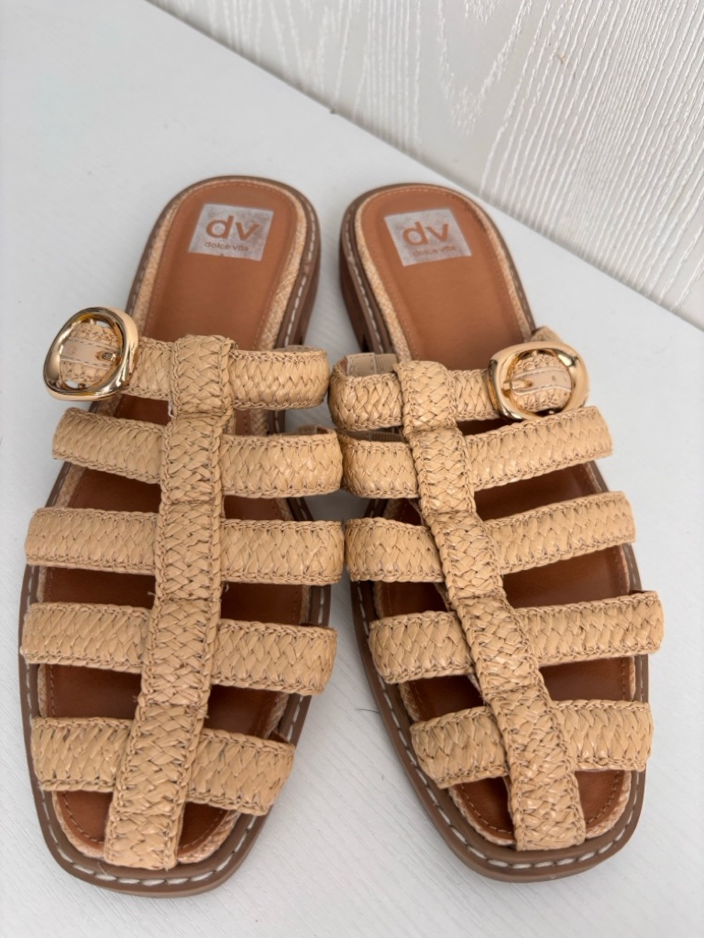 dv by Dolce Vita | Beige Woven Slide Sandals | Size 9.5 - Picture 3 of 6